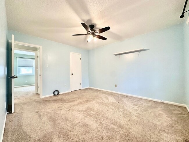 Building Photo - Updated 3BR Ranch | Large Lot, Deck & Modern Finishes – Minutes to Durham