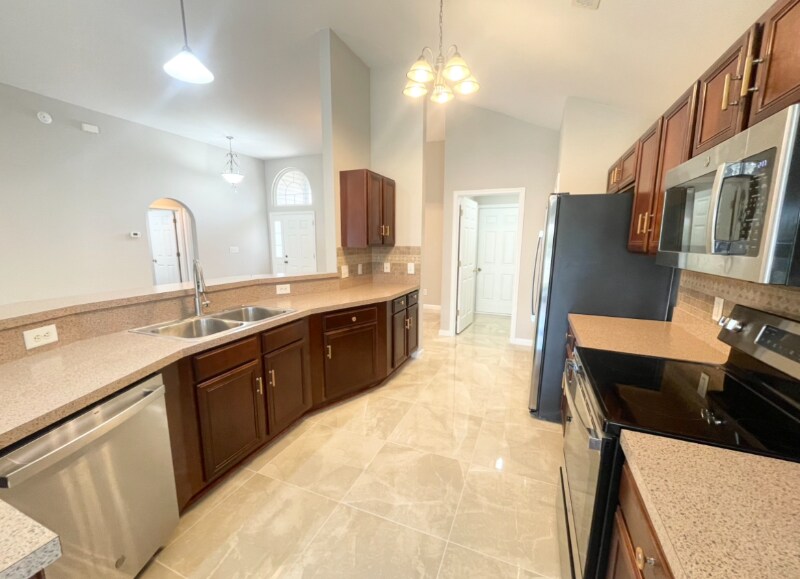Building Photo - 1196 Great Lakes Cir