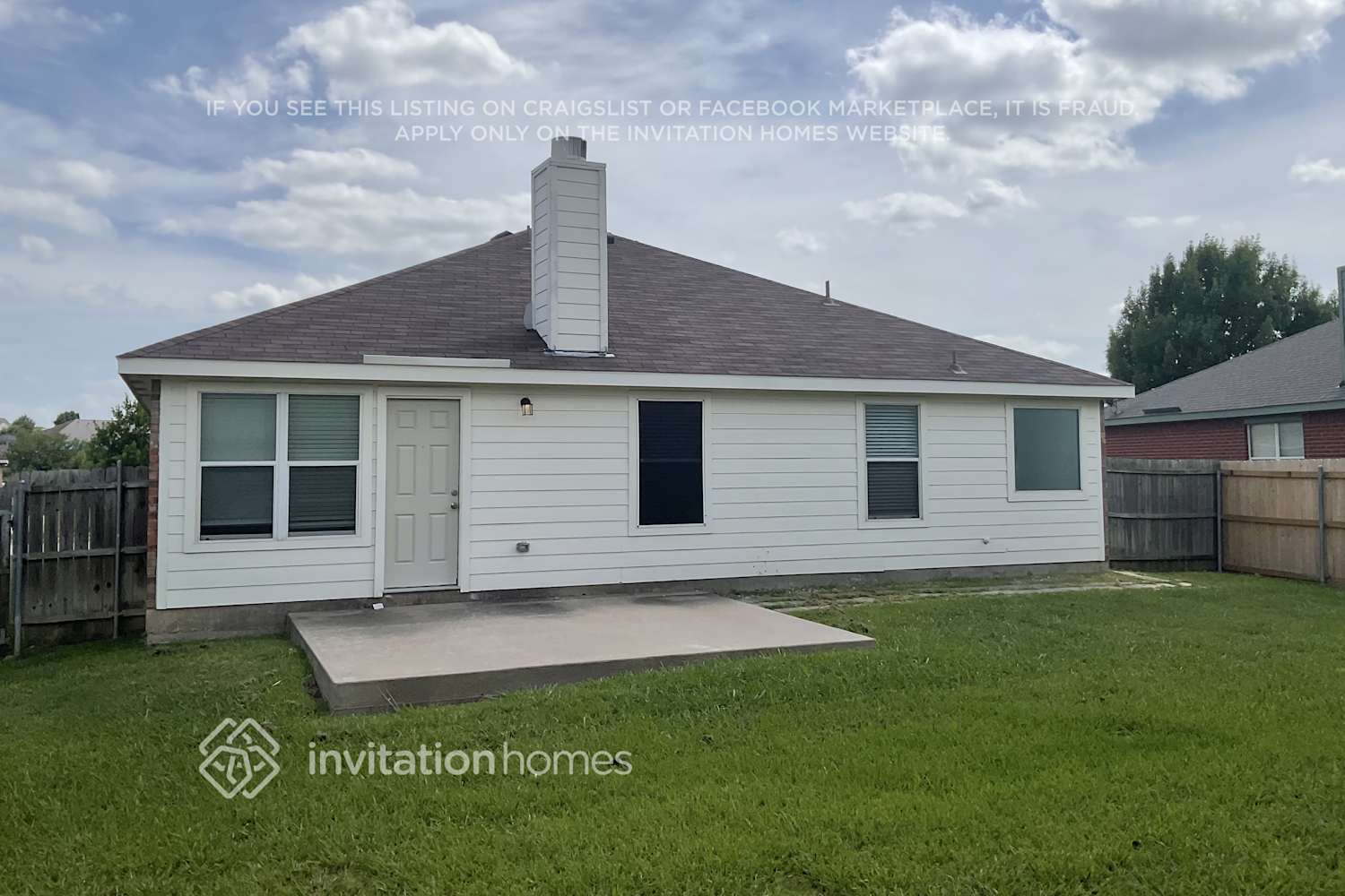 Building Photo - 920 McKavett Dr