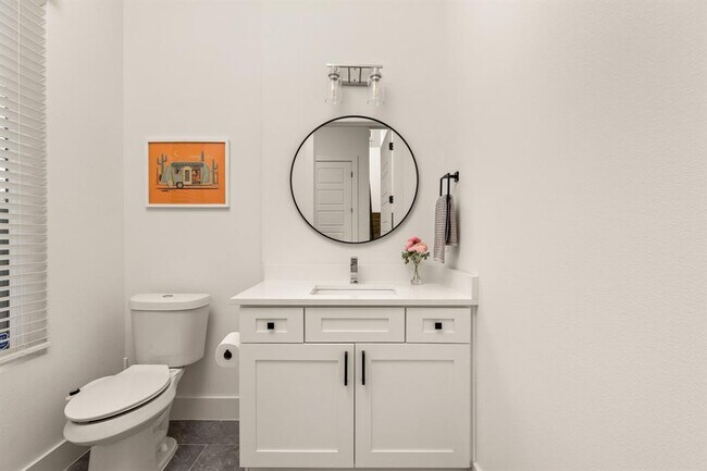 Building Photo - 5109 Glissman Rd