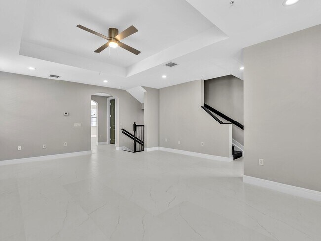 Building Photo - 2751 Ravella Way