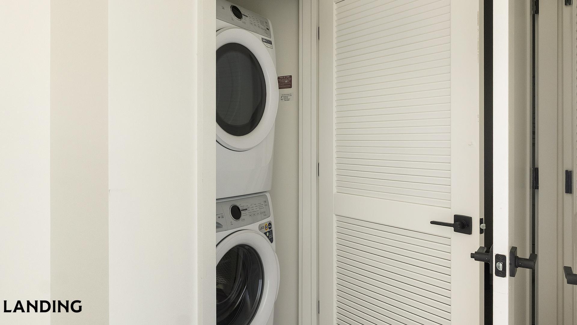 Building Photo - 1007 S Mint St