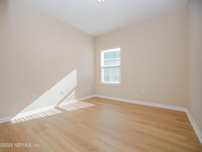 Building Photo - 34 Onda ln