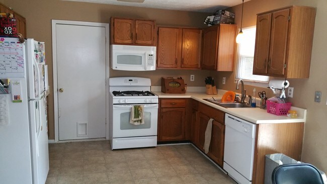 Building Photo - 11305 Bramshill Dr