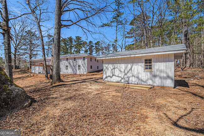 Building Photo - 9640 Cedar Grove Rd
