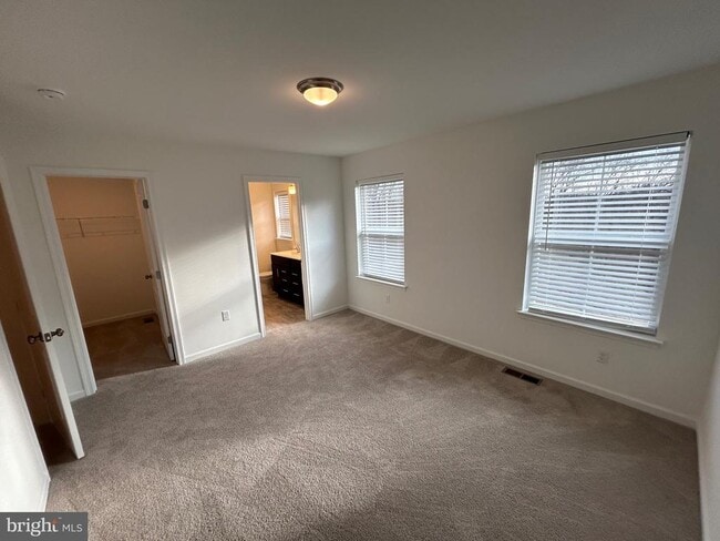 Building Photo - 8177 Lenker Dr