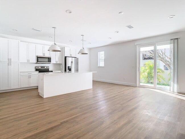 Building Photo - Malena Park - Brand New Constructed Townho...