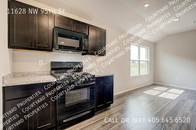 Building Photo - 11628 NW 95th St