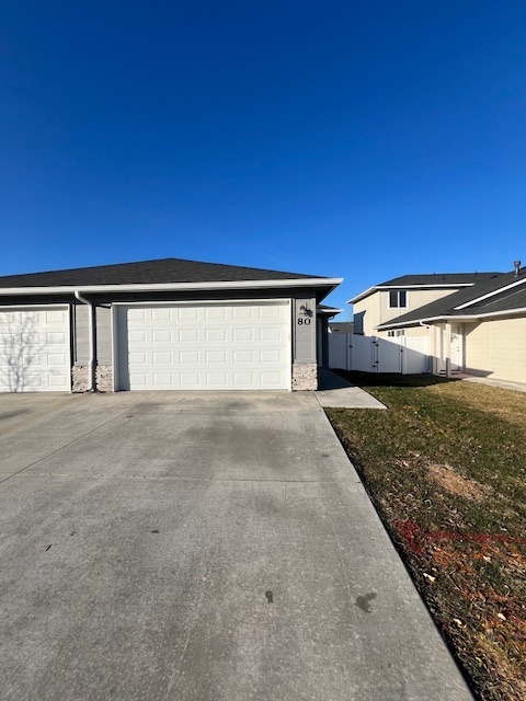 Building Photo - 3 Bed 2 Bath in Nampa!