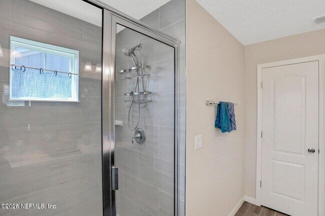 Building Photo - 12655 Josslyn Ln