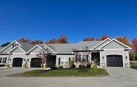 Building Photo - 5281-5287 Chestnut Ridge Rd