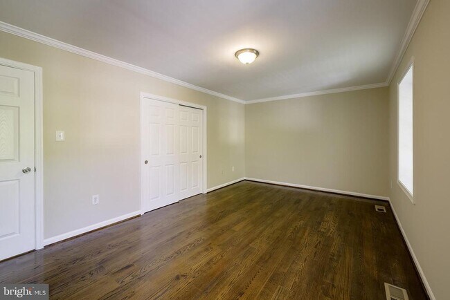 Building Photo - 4 Ritchfield Ct