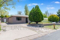 Building Photo - 2926 N Steves Blvd