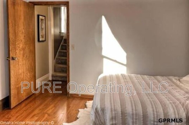 Building Photo - 1009 N 49th Ave