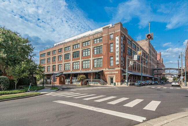 Building Photo - 505 Tennessee St