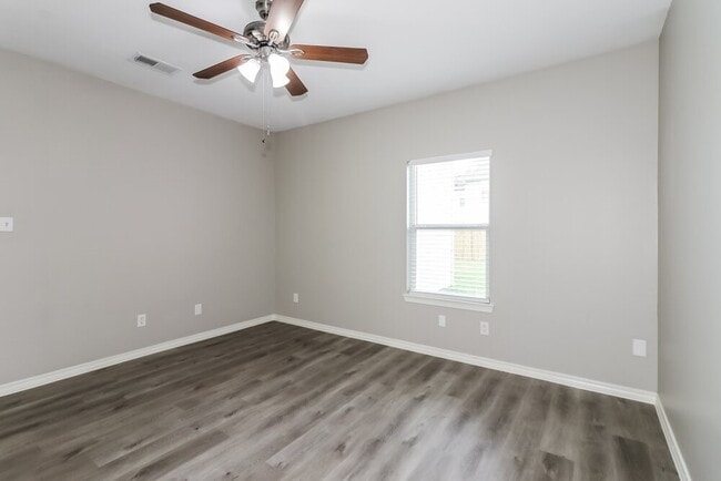 Building Photo - 10110 Berrybriar Ln