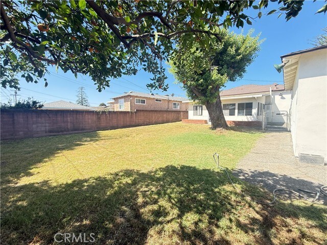 Building Photo - 1016 Montecito Dr