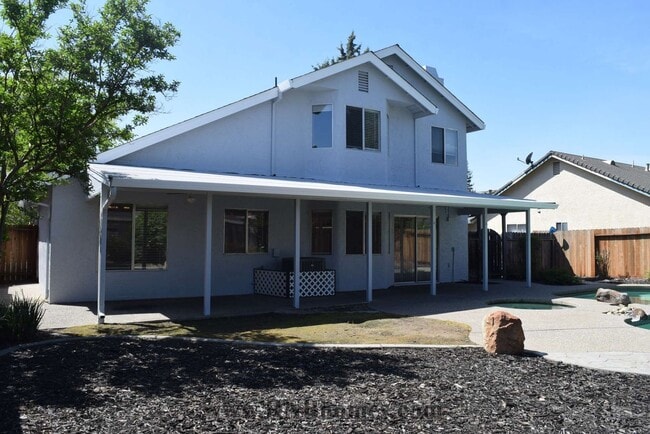 Building Photo - 1024 McRae Way