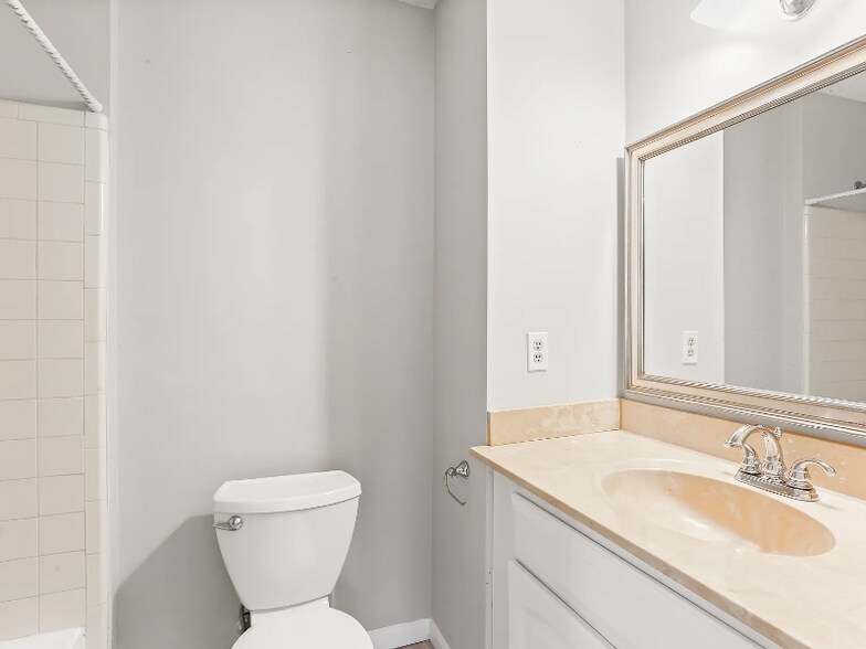 Building Photo - 5152 Afton Way