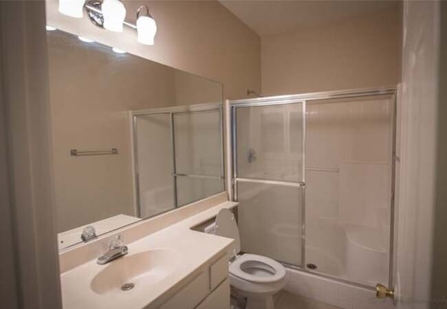 Building Photo - 22904 Briarwood Dr