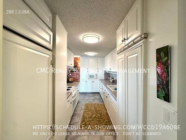 Building Photo - 5400 E The Toledo