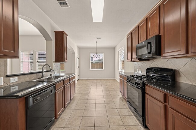 Building Photo - 9118 Cavalier Ln