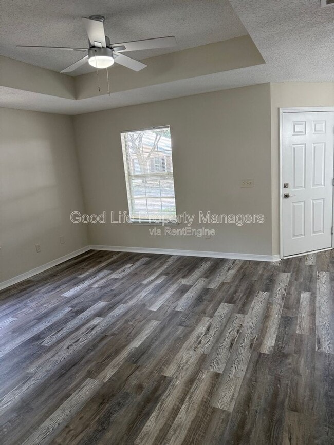 Building Photo - 9980 Bowman Ave
