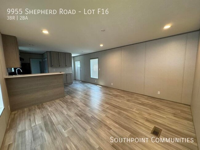 Building Photo - 9955 Shepherd Rd