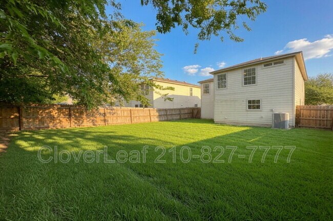 Building Photo - 7435 Circle Farm