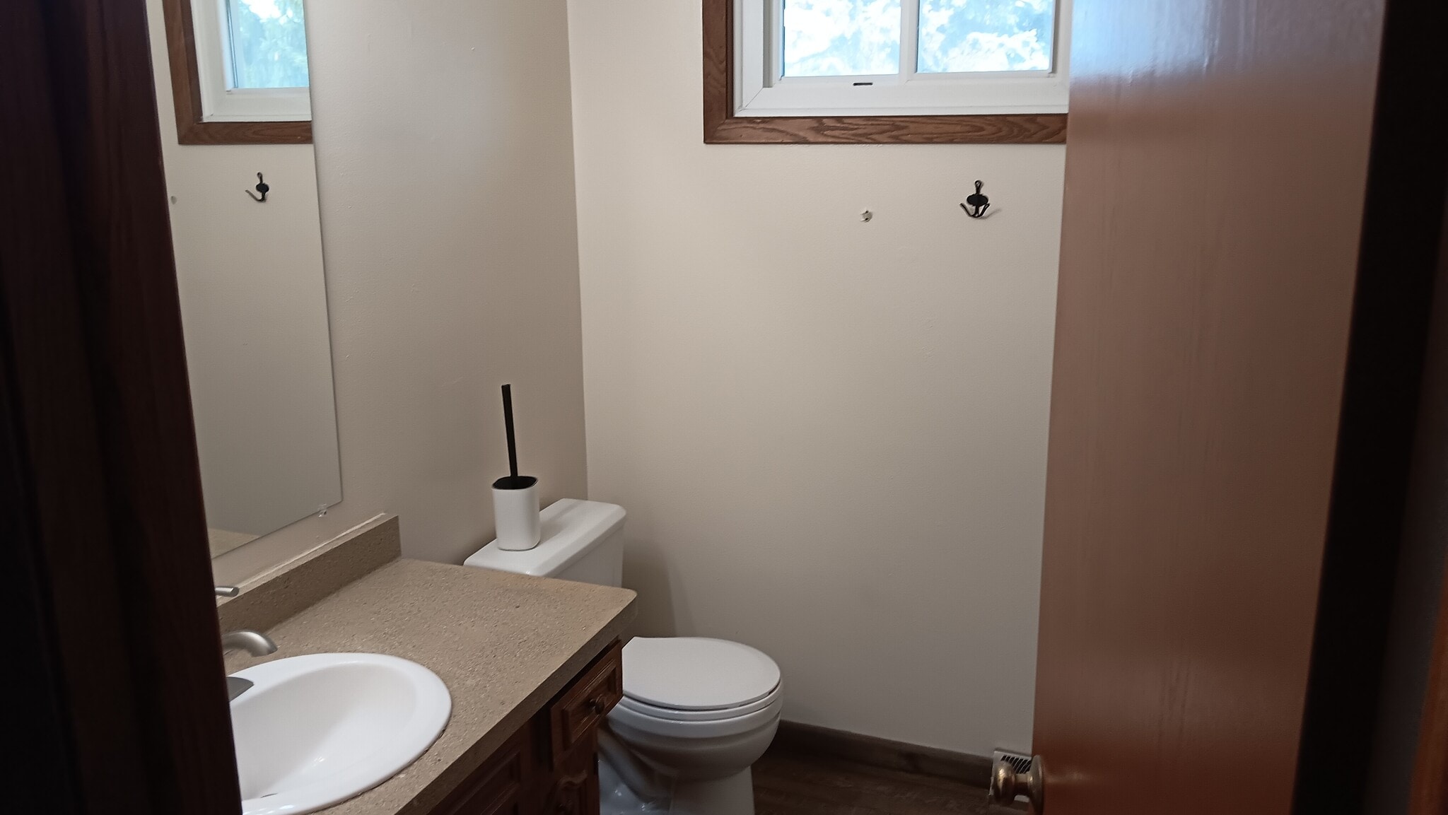 Upstairs Bathroom - 7901 Daniel Ct