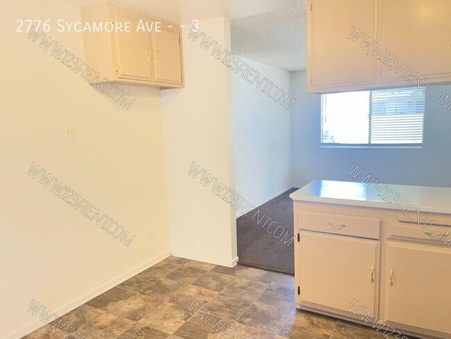 Building Photo - 2776 Sycamore Ave