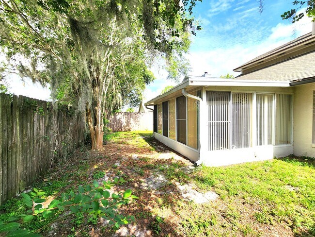 Building Photo - Open Layout; Fenced-in Yard; First Floor B...
