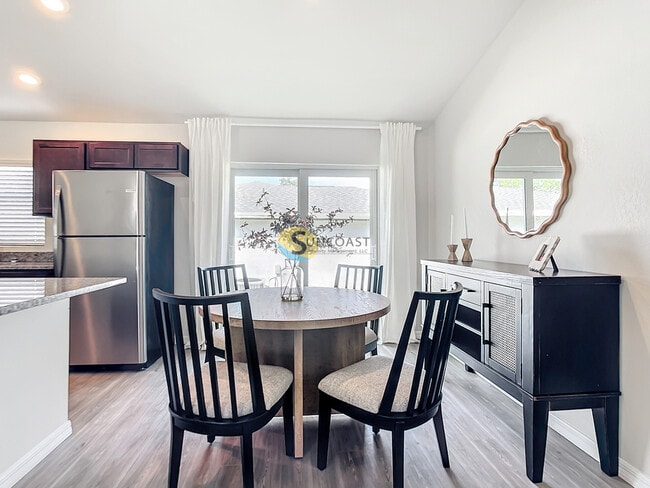 Primary Photo - 38 Pershing Ln