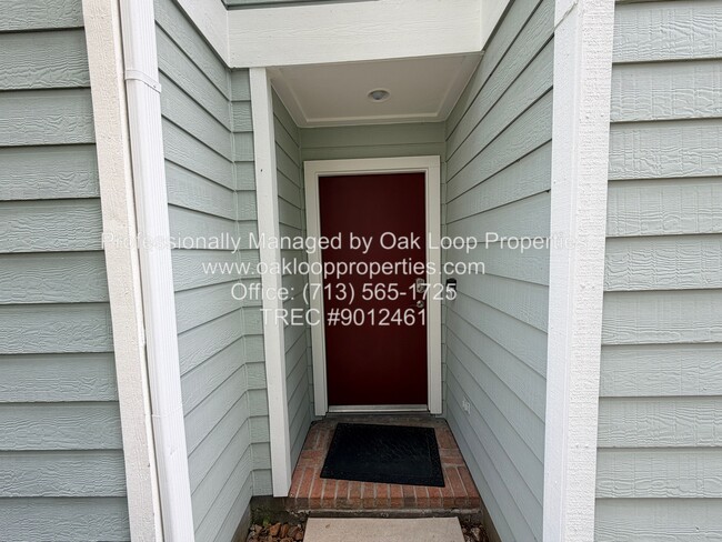 Building Photo - 1253 W 17th St