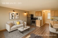 Building Photo - 500 NW 4th St