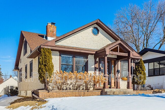 Building Photo - 1629 Watson Ave