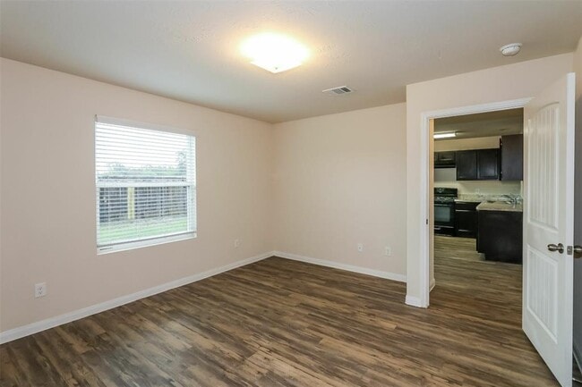 Building Photo - 6011 Dawn Misty Ln