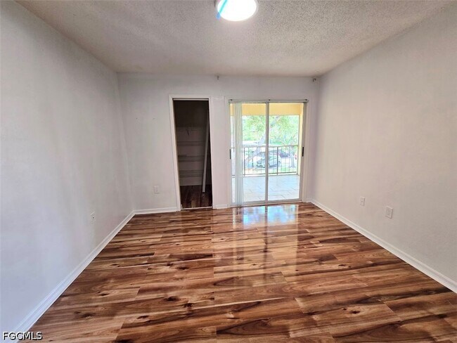 Building Photo - 12630 Equestrian Cir