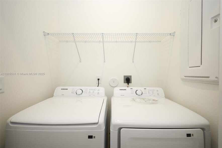 Building Photo - 23057 SW 129th Pl