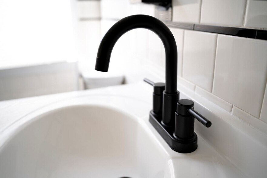 Building Photo - 8206 Old Harford Rd