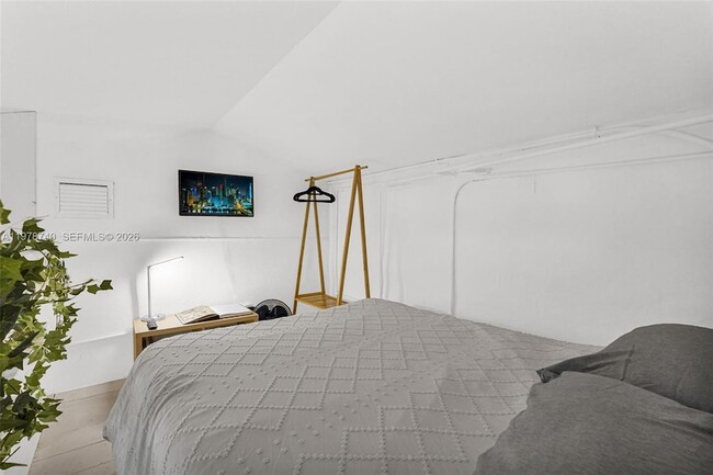 Building Photo - 274 NW 43rd St