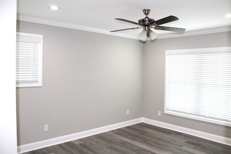Building Photo - 1252 Nixon Dr