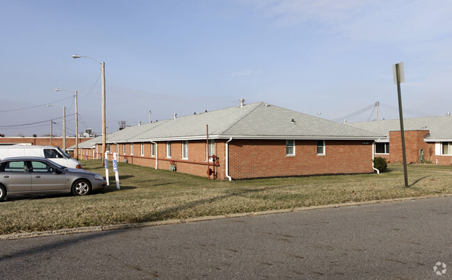 Building Photo - North Isle Apartments