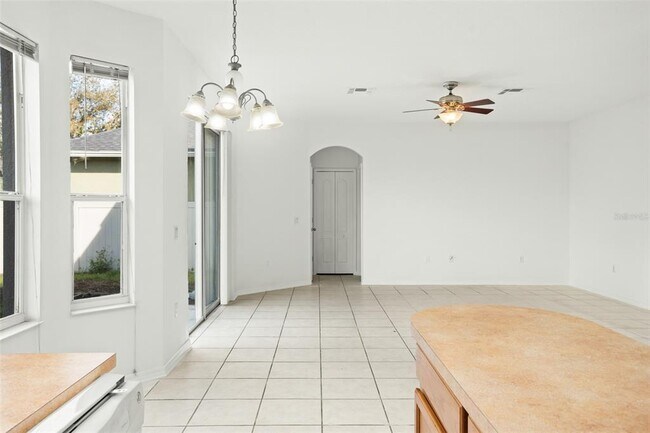Building Photo - 12810 Moss Park Ridge Dr