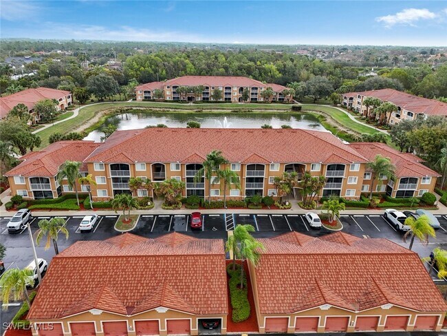 Building Photo - 1830 Florida Club Cir