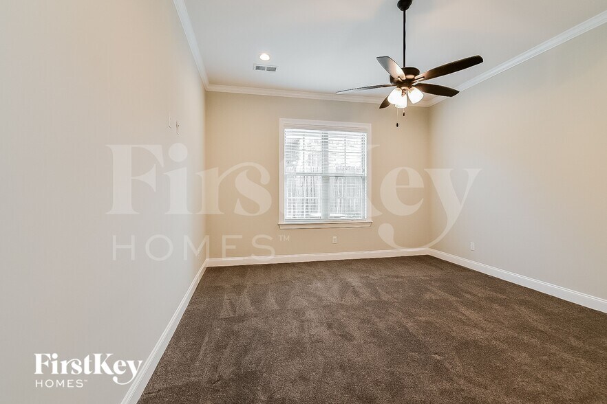 Building Photo - 7432 Appling Rain Dr