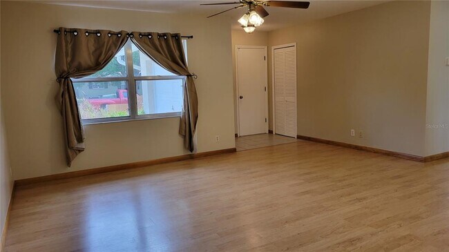 Building Photo - 4040 Longhorn Dr