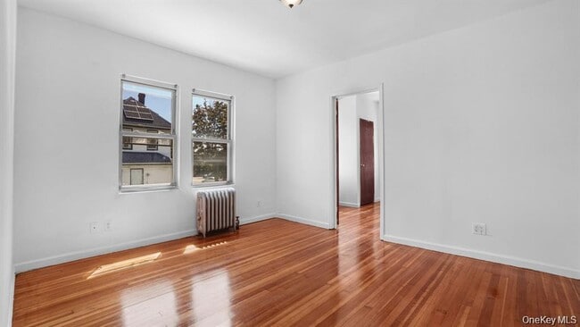 Building Photo - 107-43 Inwood St