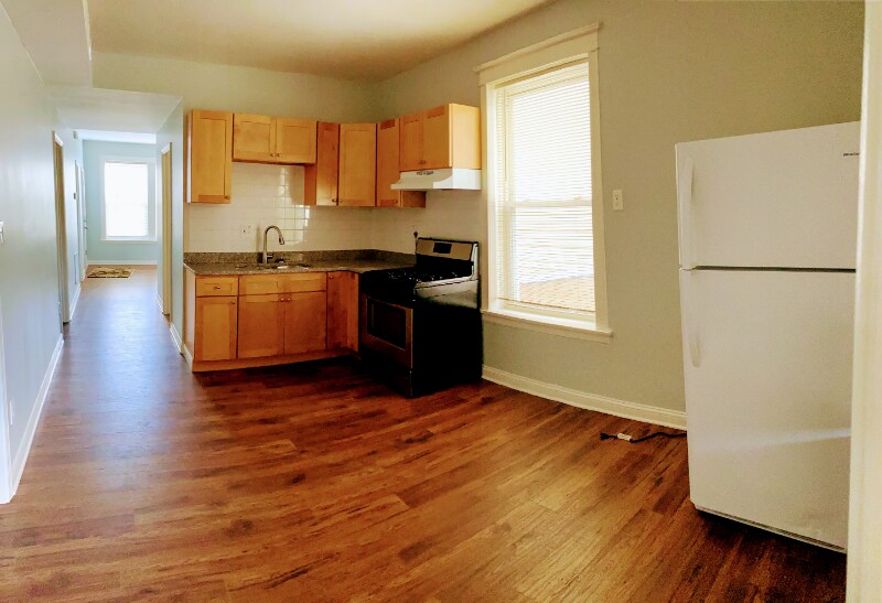 Building Photo - 4431 S Marshfield Ave