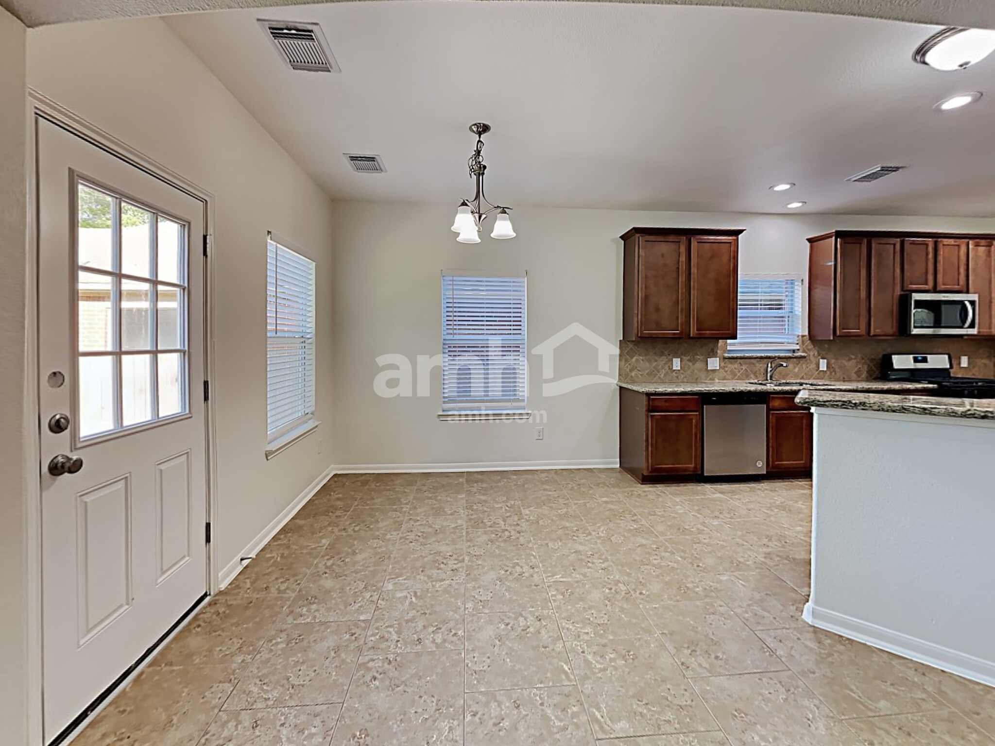 Building Photo - 1735 Park Oak Drive